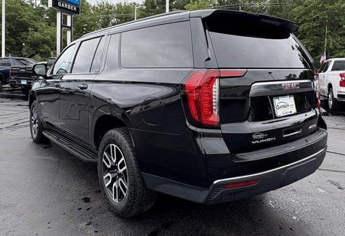 2023 GMC Yukon XL 4WD AT4