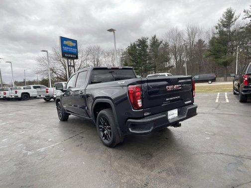 2022 GMC Sierra 1500 Elevation