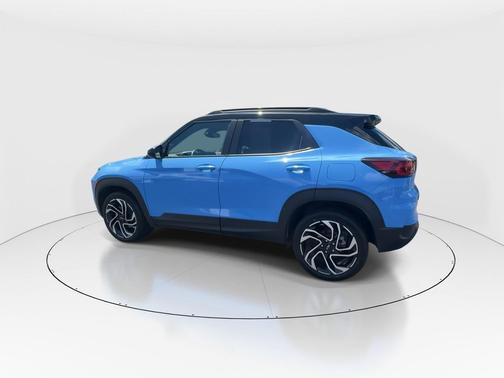 Fountain Blue 2024 Chevrolet Trailblazer RS
