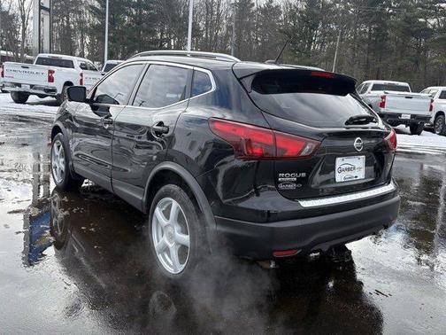 2018 Nissan Rogue Sport SL