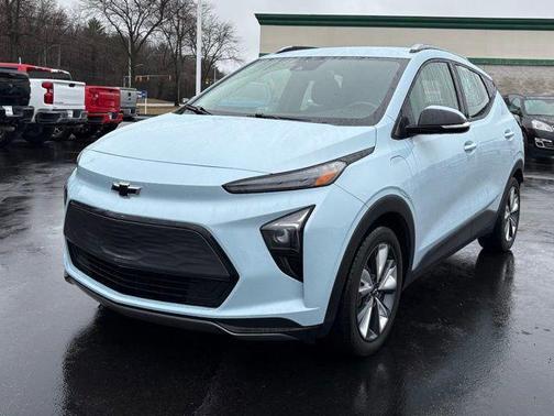 Ice Blue Metallic 2022 Chevrolet Bolt EUV FWD LT