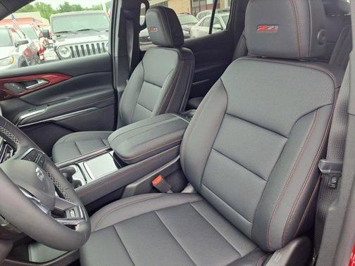 2025 Chevrolet Traverse AWD Z71