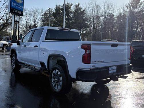 2024 Chevrolet Silverado 2500 Custom