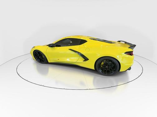 Accelerate Yellow Metallic 2024 Chevrolet Corvette Stingray w/2LT