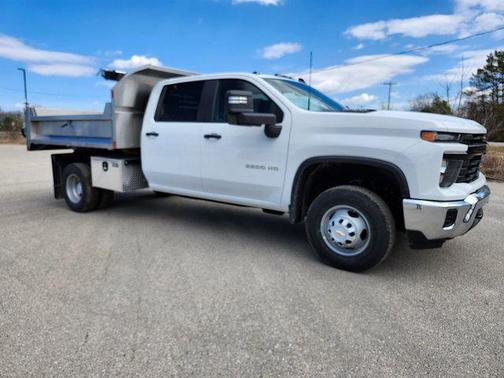 2025 Chevrolet Silverado 3500 WT