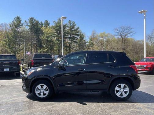 2022 Chevrolet Trax LS