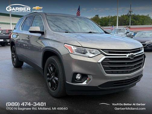 Pepperdust Metallic 2019 Chevrolet Traverse LT Cloth