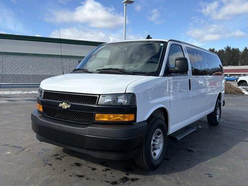 2023 Chevrolet Express 3500 RWD 3500 Extended Wheelbase LS