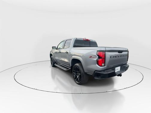 Sterling Gray Metallic 2025 Chevrolet Colorado Z71