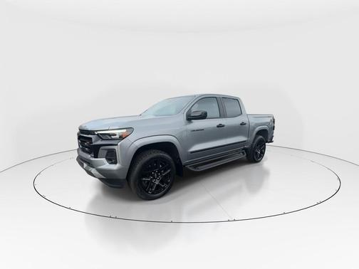 Sterling Gray Metallic 2025 Chevrolet Colorado Z71