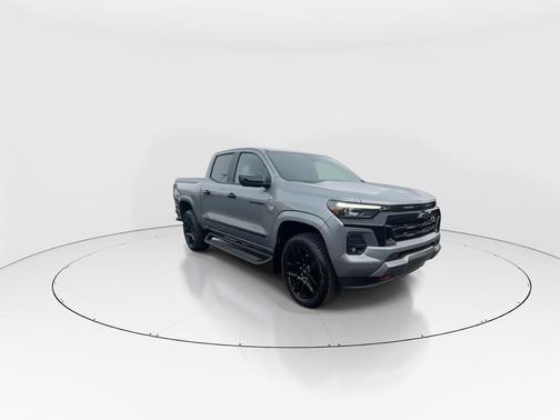 Sterling Gray Metallic 2025 Chevrolet Colorado Z71