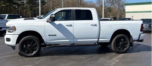 Bright White Clearcoat 2023 RAM 2500 Laramie Crew Cab 4x4 6'4' Box