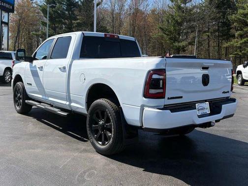Bright White Clearcoat 2023 RAM 2500 Laramie Crew Cab 4x4 6'4' Box