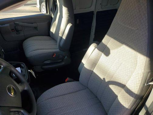 2025 Chevrolet Express 2500 RWD 2500 Extended Wheelbase WT