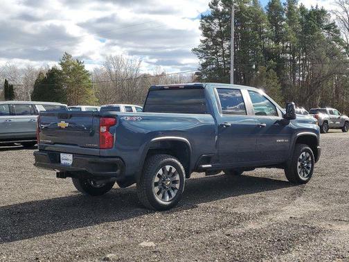 2026 Chevrolet Silverado 2500 Custom