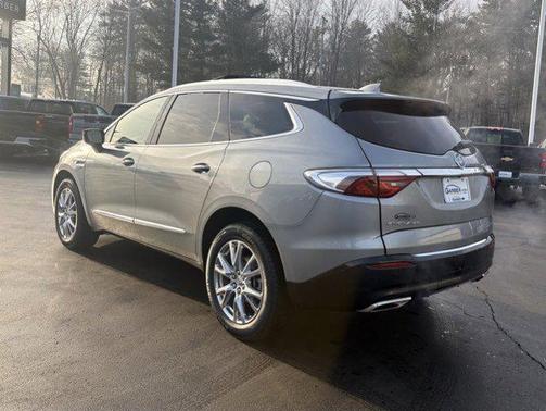 2023 Buick Enclave Essence FWD