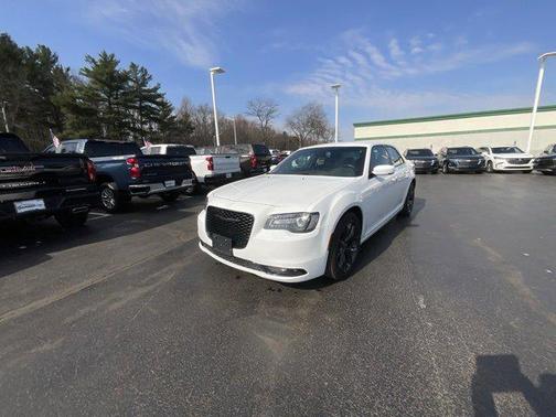 2021 Chrysler 300 S