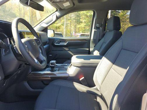 Sterling Gray Metallic 2026 Chevrolet Silverado 1500 LT Trail Boss