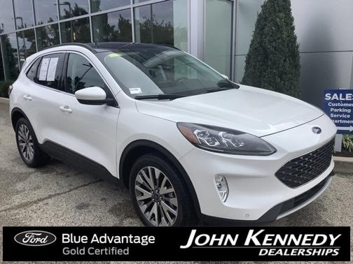 2022 Ford Escape TITANIUM