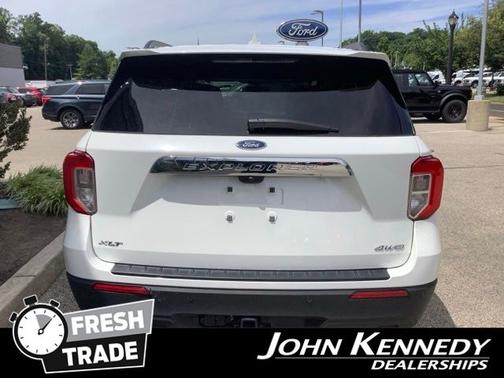 STAR WHITE MET TRI-COAT 2023 Ford Explorer XLT