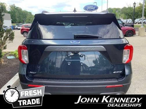 STONE BLUE METALLIC 2023 Ford Explorer XLT