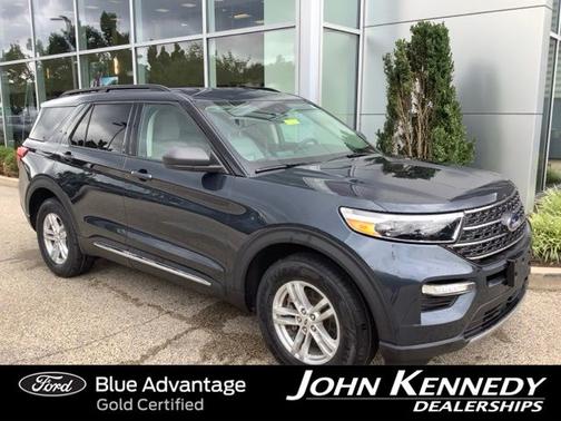 STONE BLUE METALLIC 2023 Ford Explorer XLT