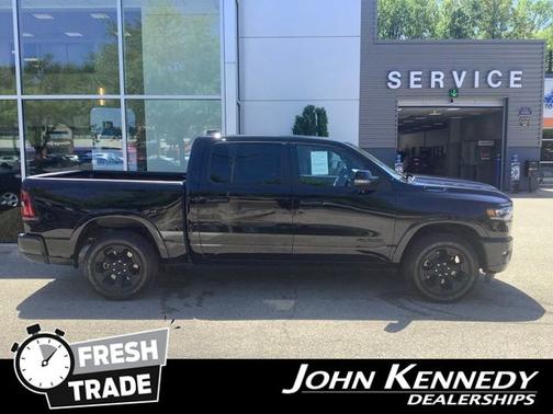 Diamond Black 2025 RAM 1500 BIG HORN/LONE STAR