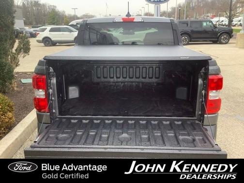 CARBONIZED GRAY METALLIC 2025 Ford Maverick XL