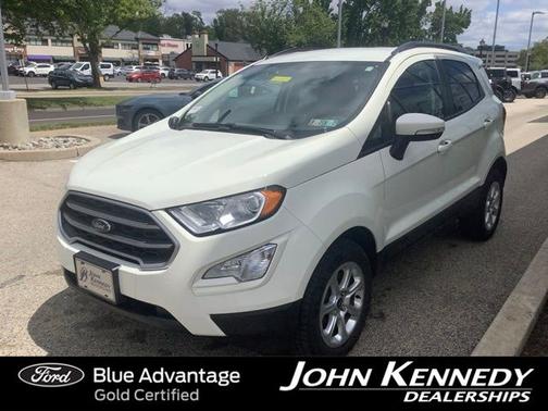 DIAMOND WHITE 2022 Ford EcoSport SE