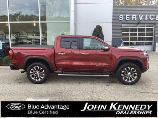 2024 GMC Canyon DENALI