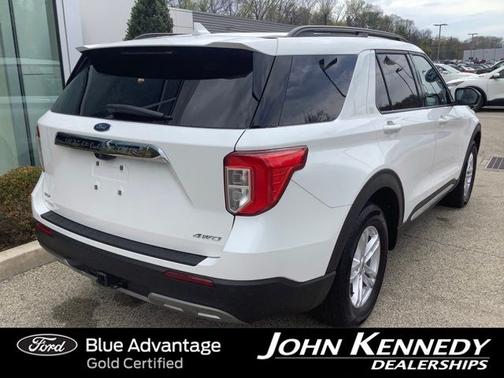 STAR WHITE MET TRI-COAT 2023 Ford Explorer XLT