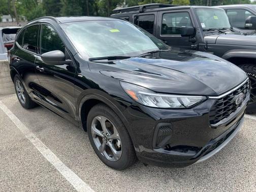 AGATE BLACK METALLIC 2023 Ford Escape ST-LINE