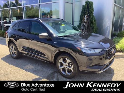 AGATE BLACK METALLIC 2023 Ford Escape ST-LINE
