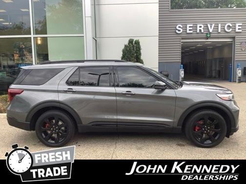CARBONIZED GRAY METALLIC 2023 Ford Explorer ST