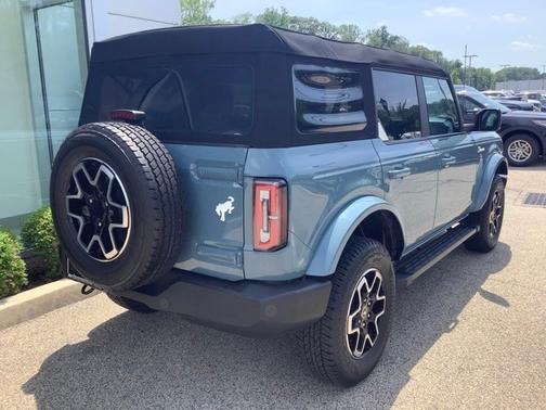 2021 Ford Bronco OUTER BANKS