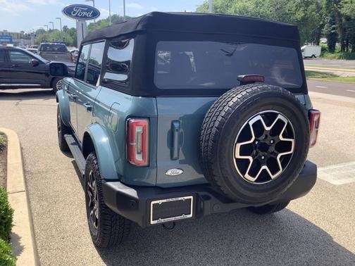 2021 Ford Bronco OUTER BANKS