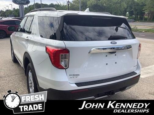 STAR WHITE MET TRI-COAT 2023 Ford Explorer XLT