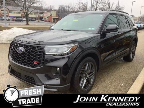 2025 Ford Explorer ST