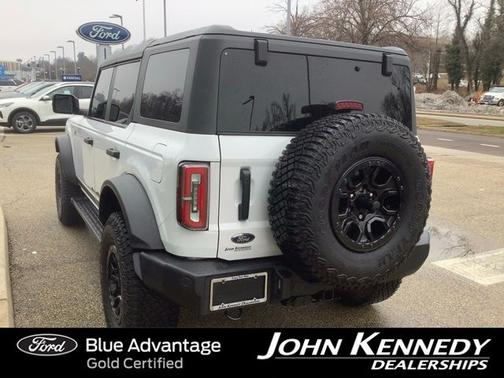 2023 Ford Bronco WILDTRAK