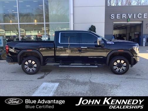 Onyx Black 2025 GMC Sierra 1500 DENALI