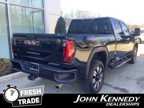 Onyx Black 2025 GMC Sierra 1500 DENALI