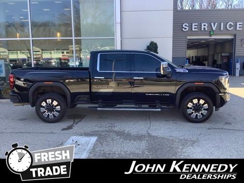 Onyx Black 2025 GMC Sierra 1500 DENALI