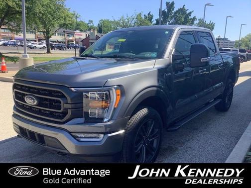 CARBONIZED GRAY METALLIC 2022 Ford F-150 XLT