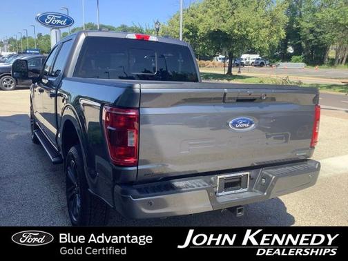 CARBONIZED GRAY METALLIC 2022 Ford F-150 XLT