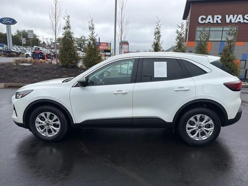 STAR WHITE METALLIC TRI-COA 2023 Ford Escape ACTIVE