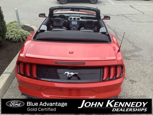 2023 Ford Mustang ECOBOOST PREMIUM