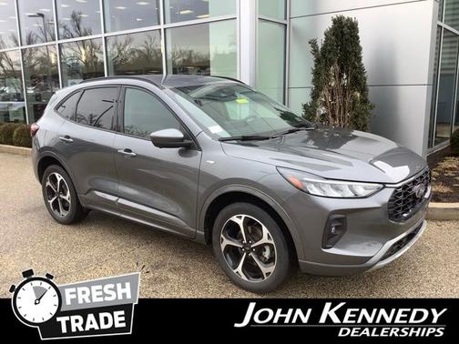 2023 Ford Escape ST-LINE SELECT