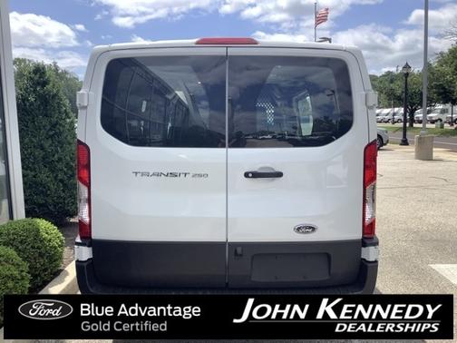 2023 Ford Transit-250 BASE