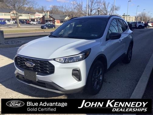 2025 Ford Escape ST-LINE