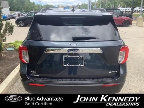 STONE BLUE METALLIC 2023 Ford Explorer XLT